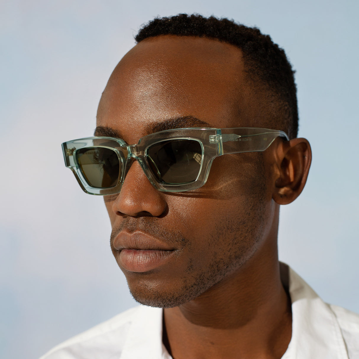 Manila Transparent Green