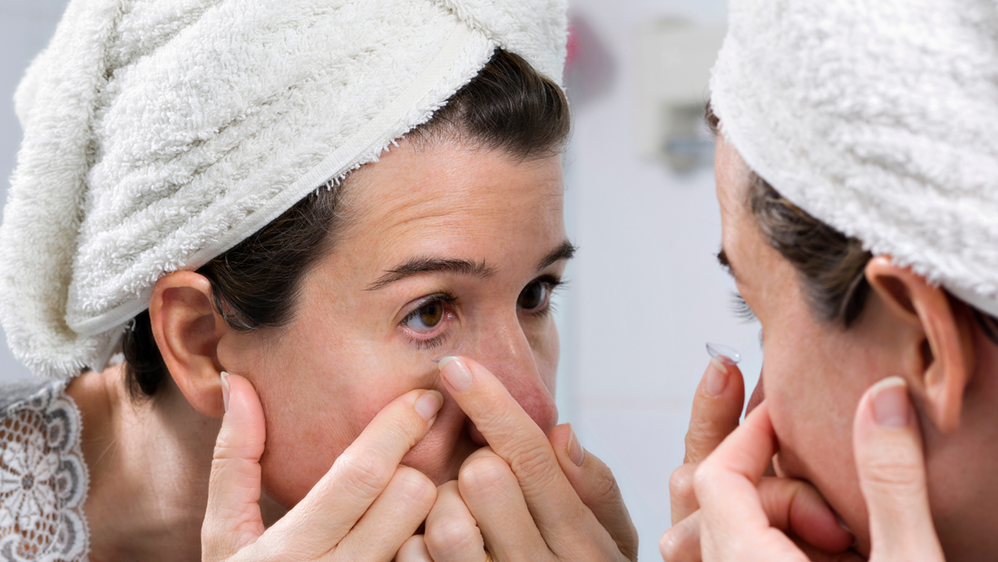 What are multifocal contact lenses?